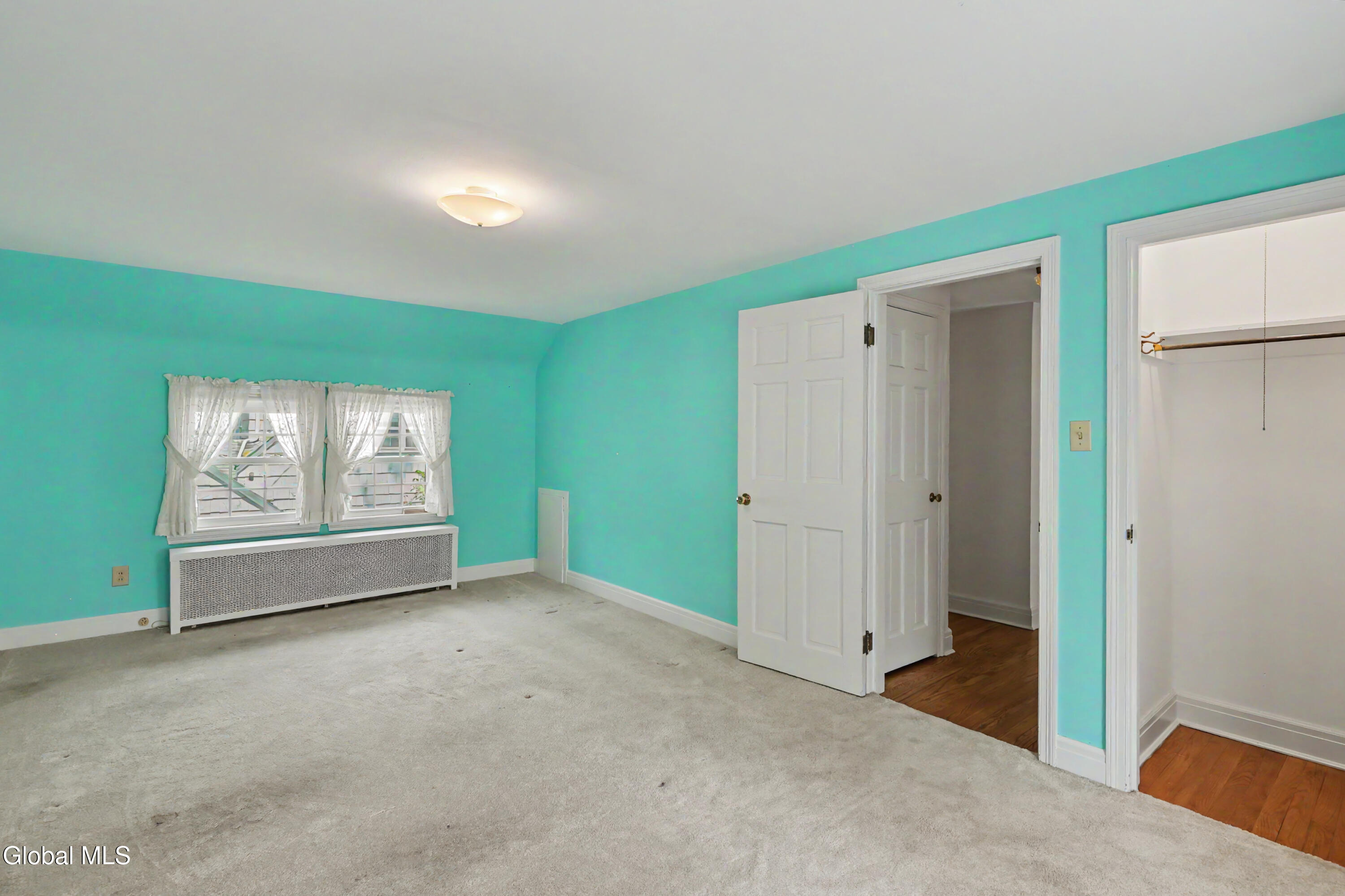 1555 Dean Street Niskayuna NY 12309