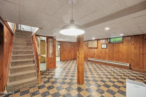 1555 Dean Street Niskayuna NY 12309