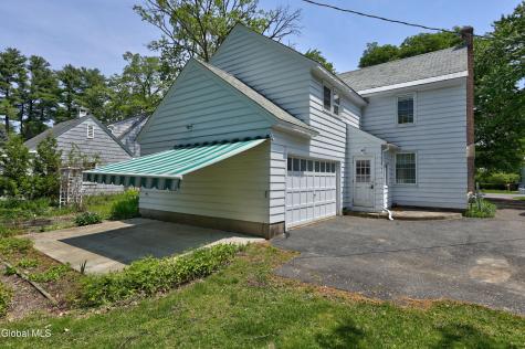 1555 Dean Street Niskayuna NY 12309