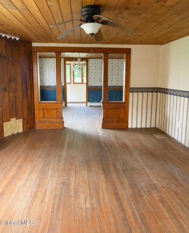 21 Alter Alley Way Nassau NY 12123