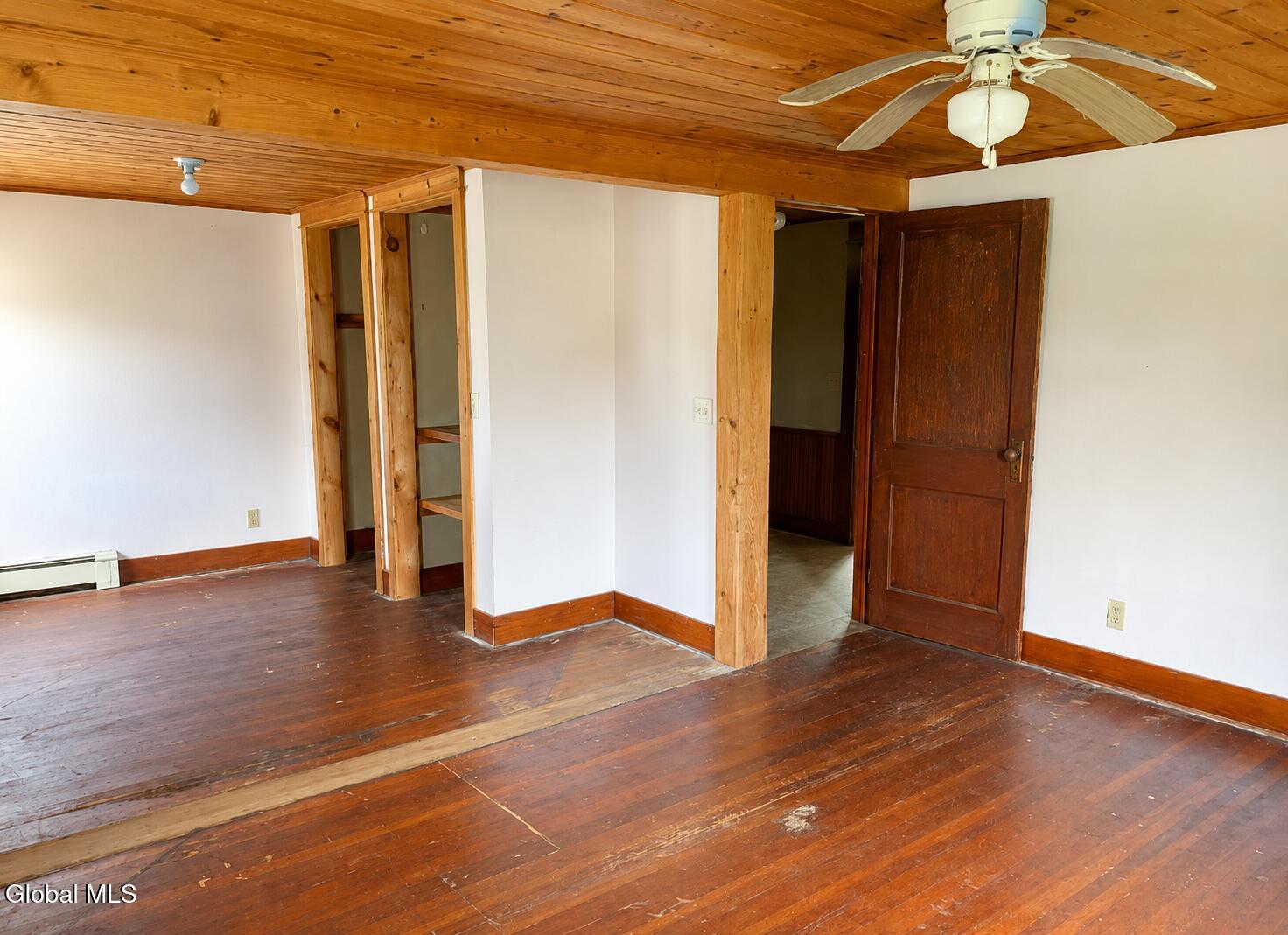 21 Alter Alley Way Nassau NY 12123