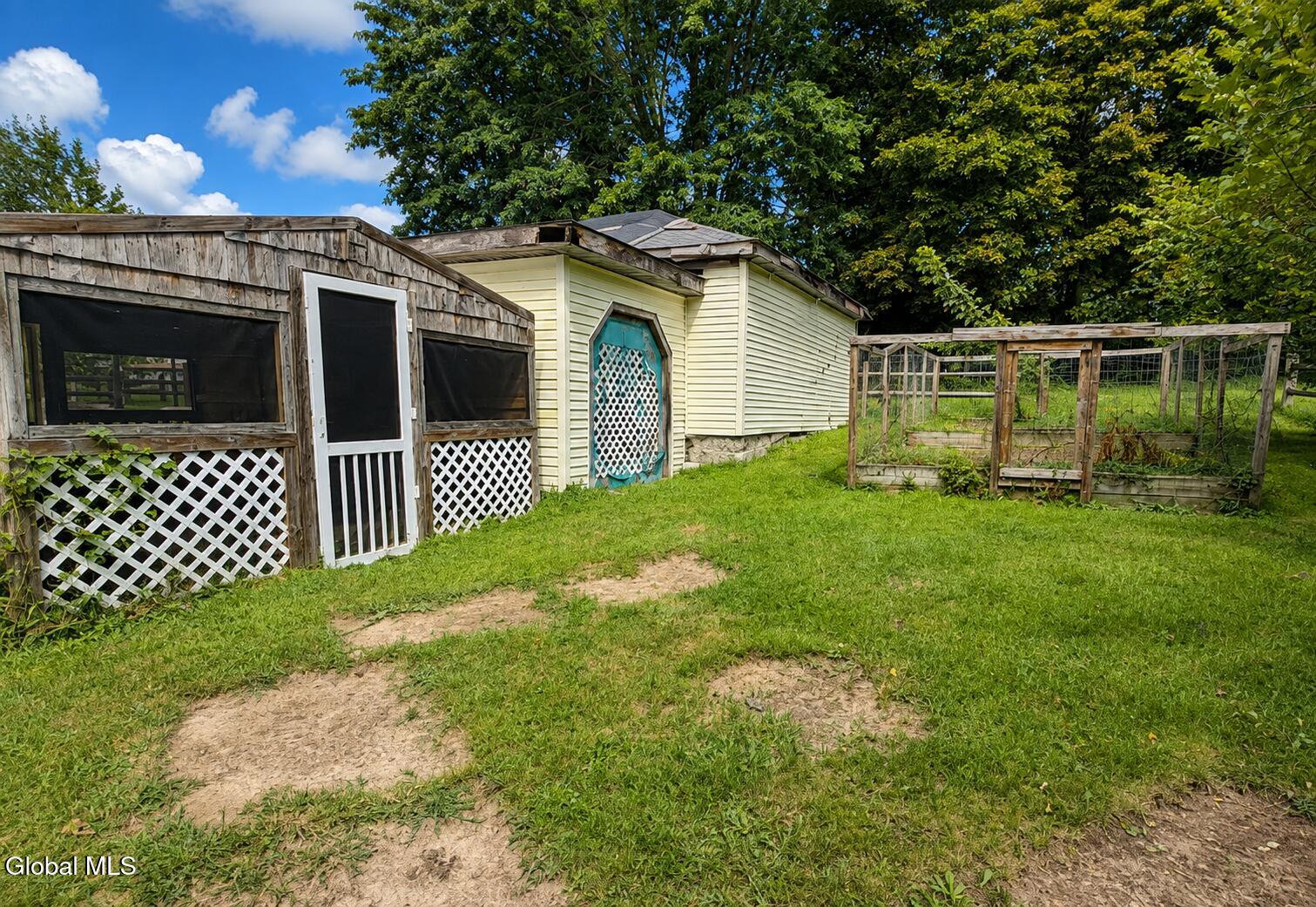 21 Alter Alley Way Nassau NY 12123