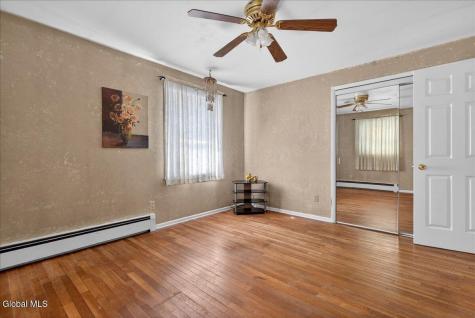25 Dorchester Drive Stillwater NY 12170