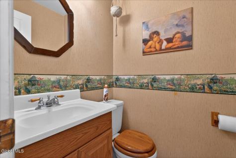 25 Dorchester Drive Stillwater NY 12170