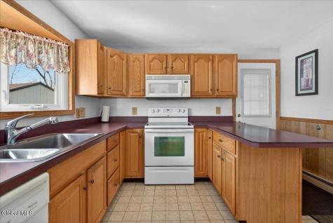 25 Dorchester Drive Stillwater NY 12170