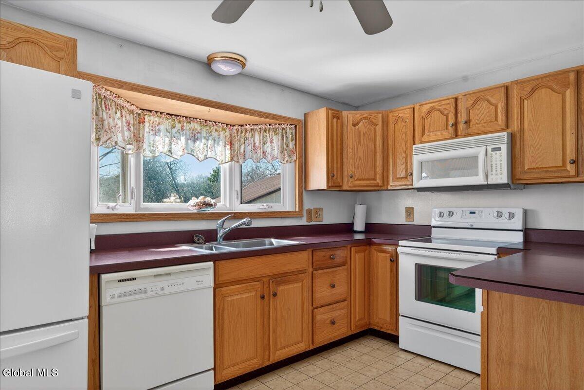 25 Dorchester Drive Stillwater NY 12170