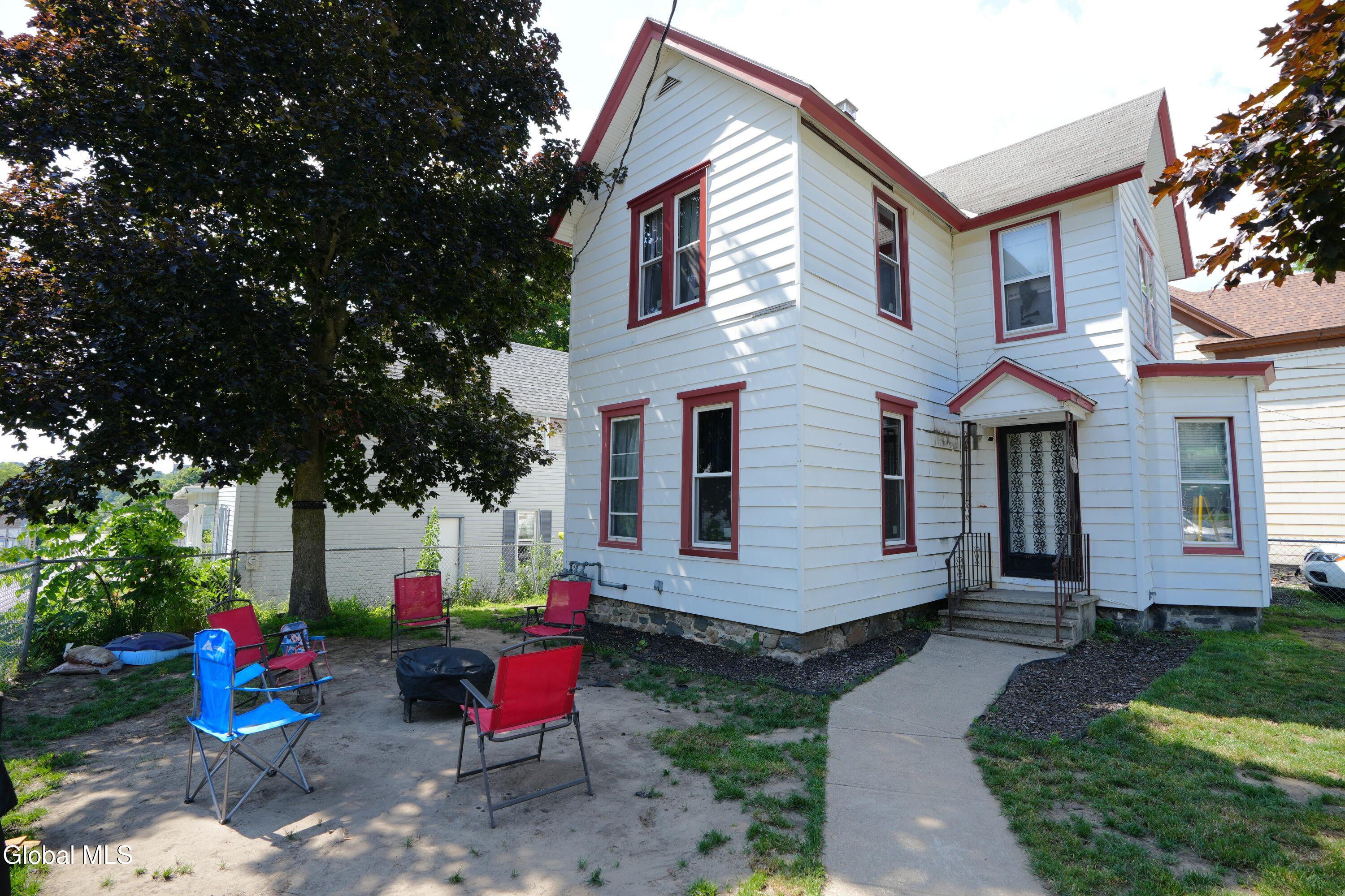 93 Forest Street Gloversville NY 12078
