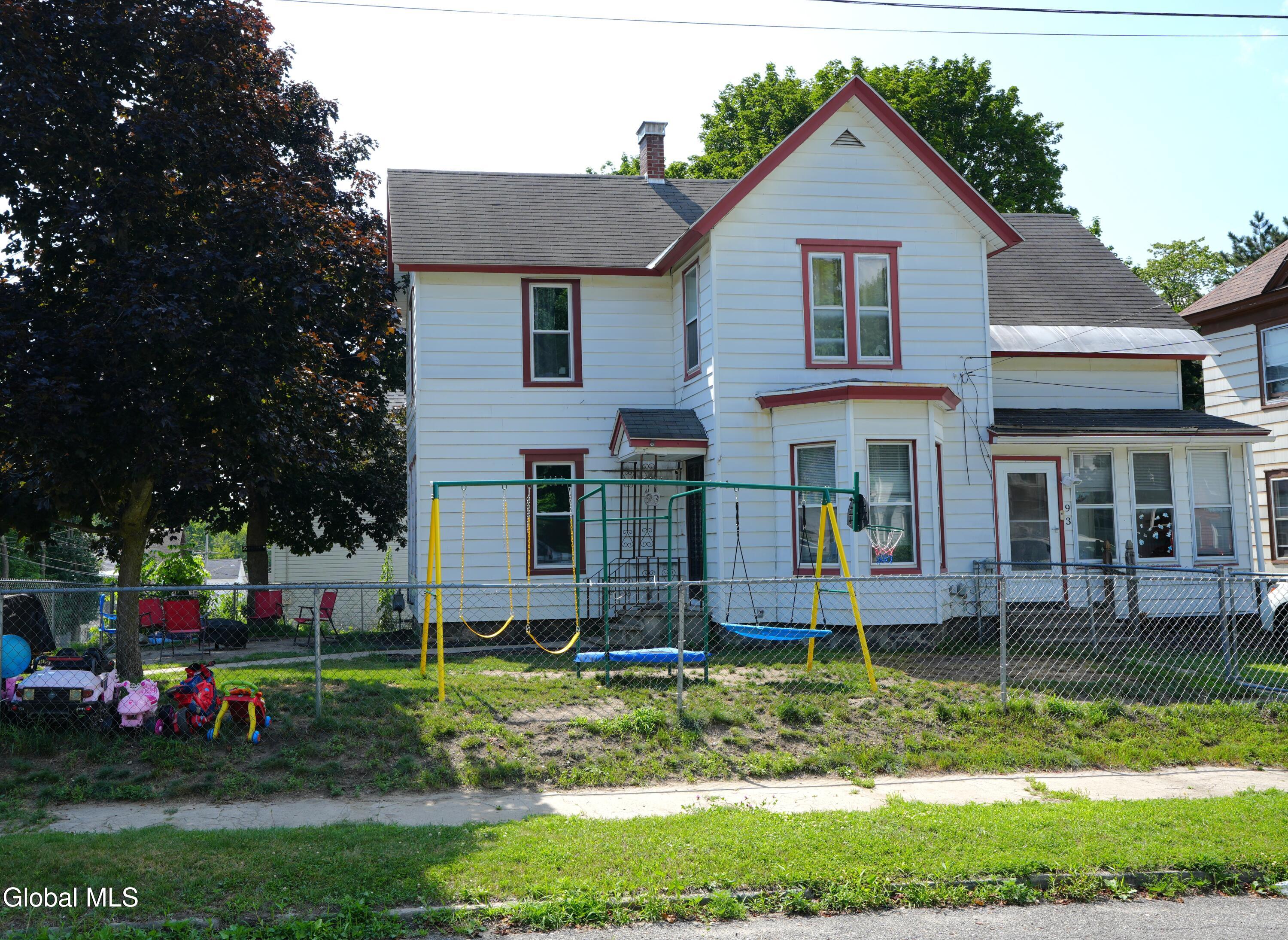 93 Forest Street Gloversville NY 12078