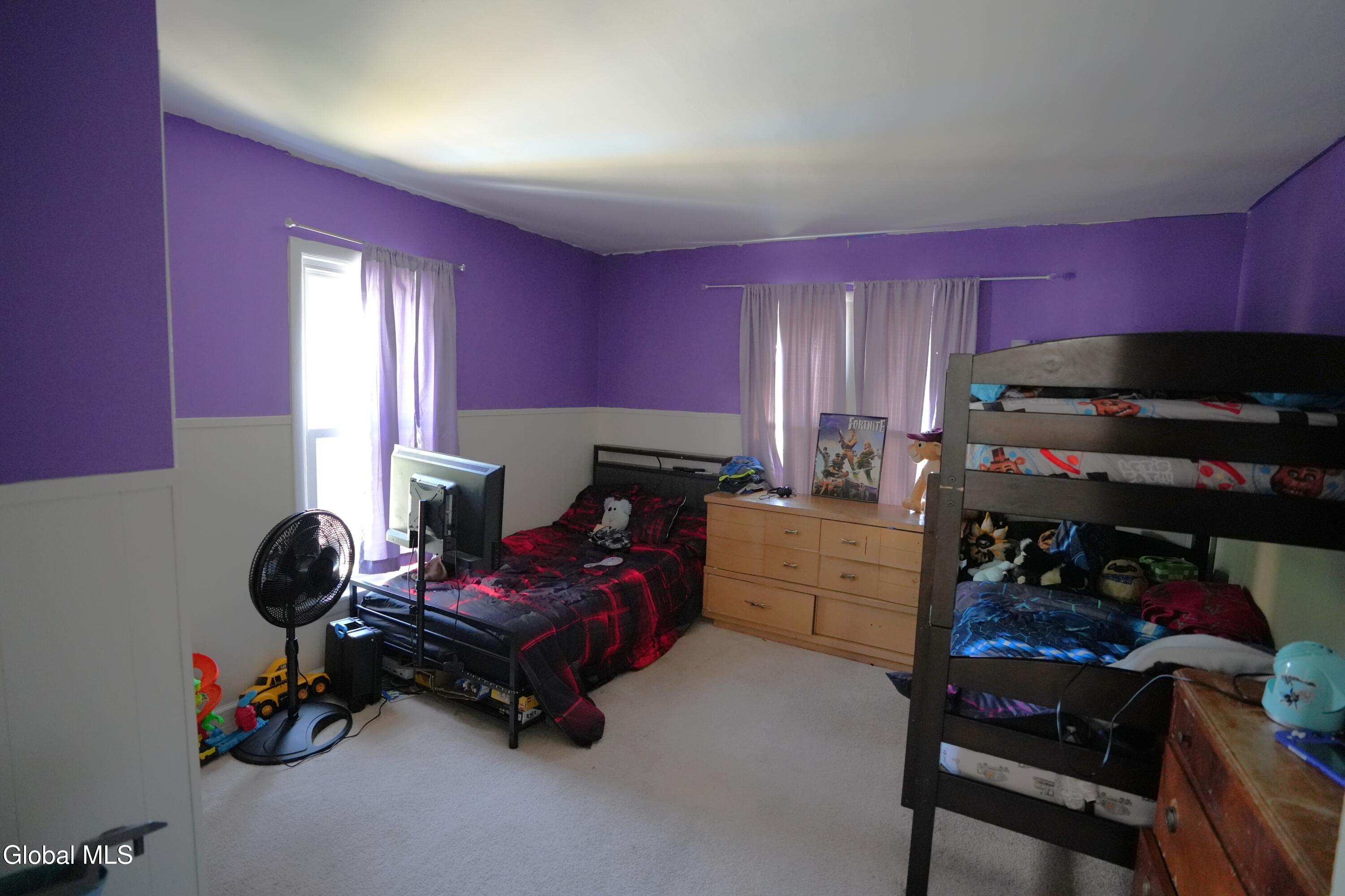 93 Forest Street Gloversville NY 12078