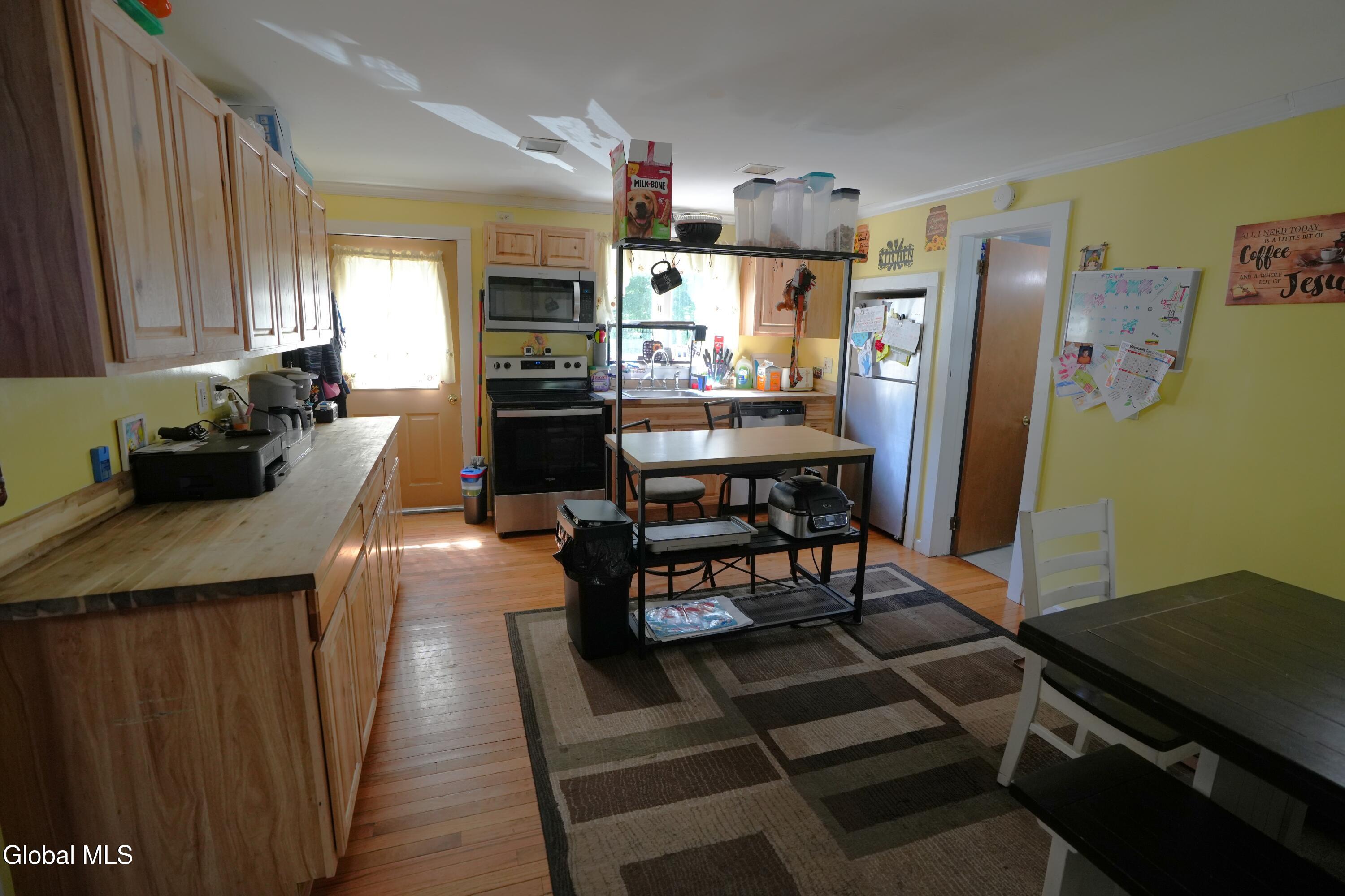 93 Forest Street Gloversville NY 12078