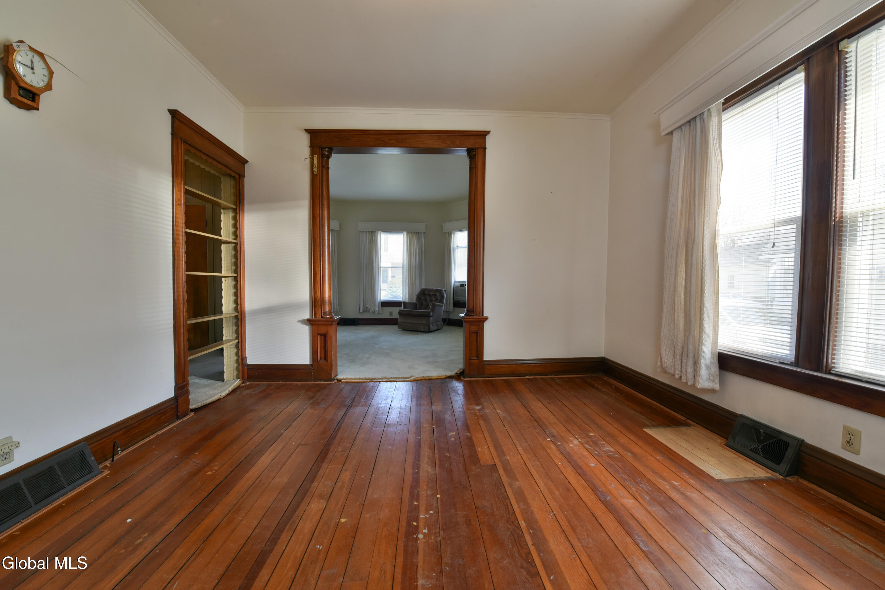 2 E Decker Street Johnstown NY 12095