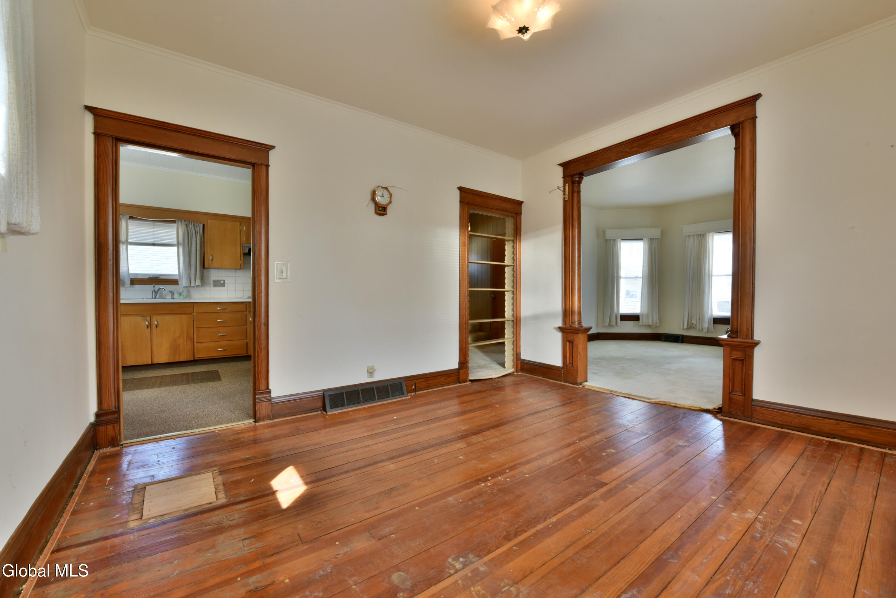 2 E Decker Street Johnstown NY 12095
