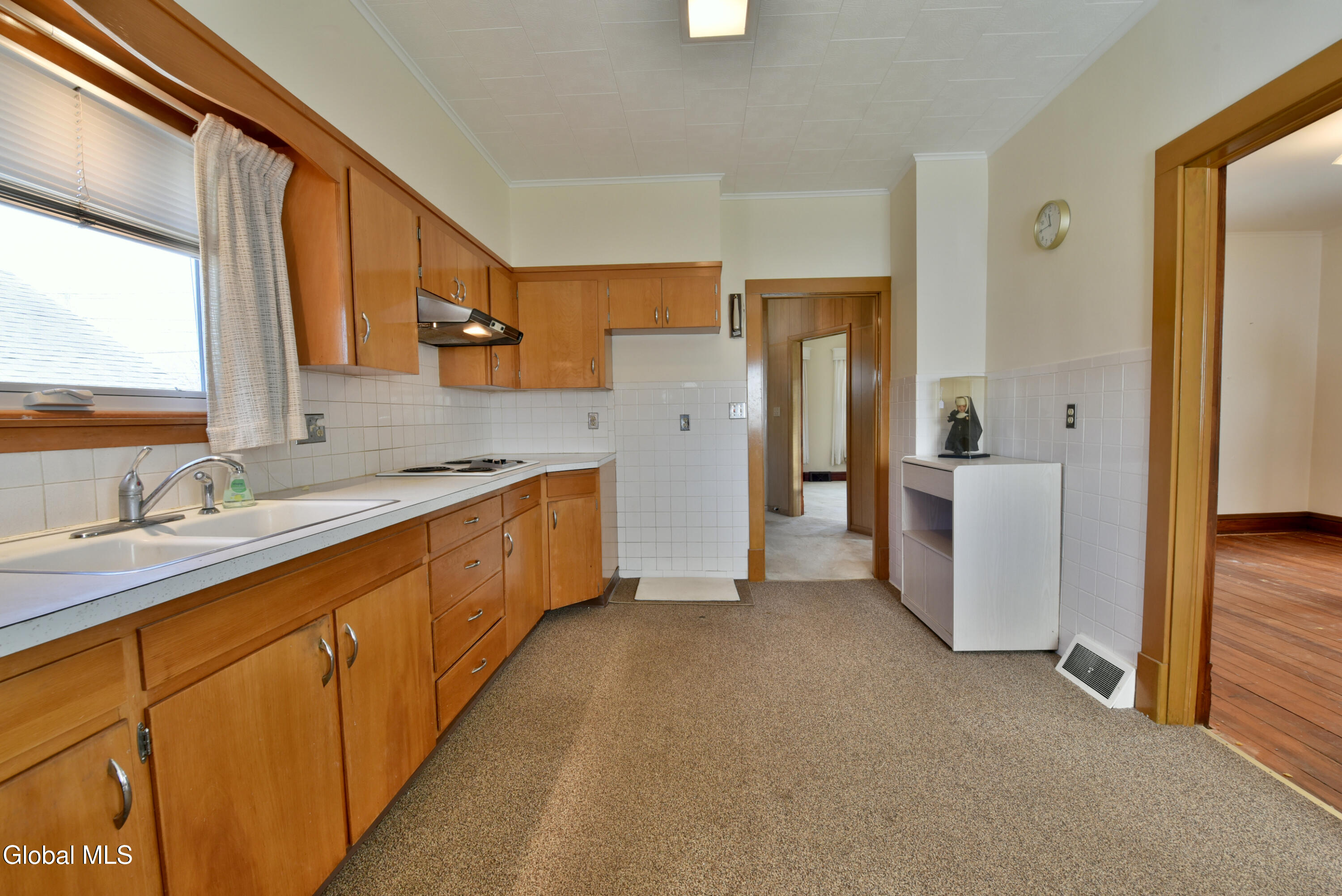2 E Decker Street Johnstown NY 12095
