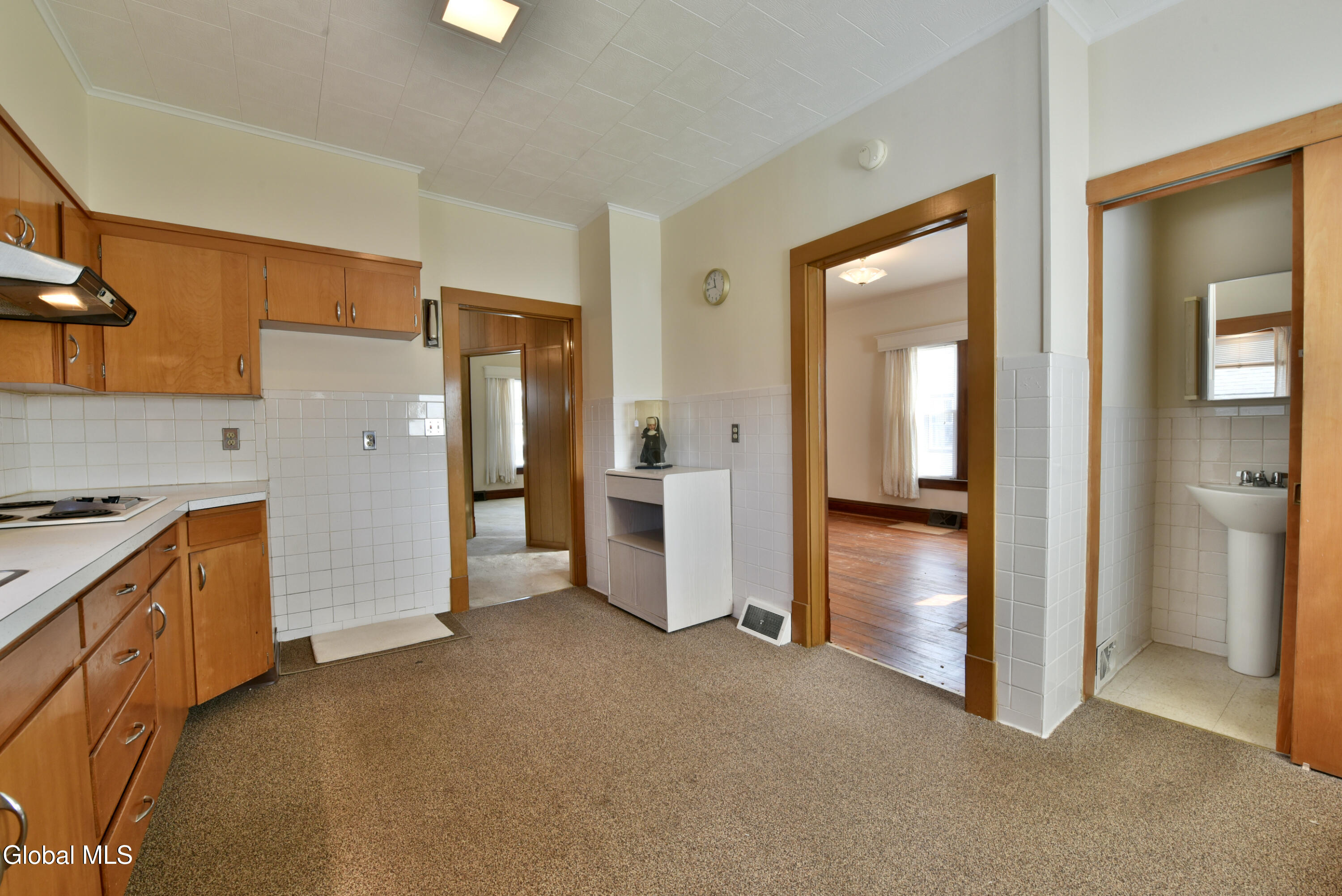 2 E Decker Street Johnstown NY 12095