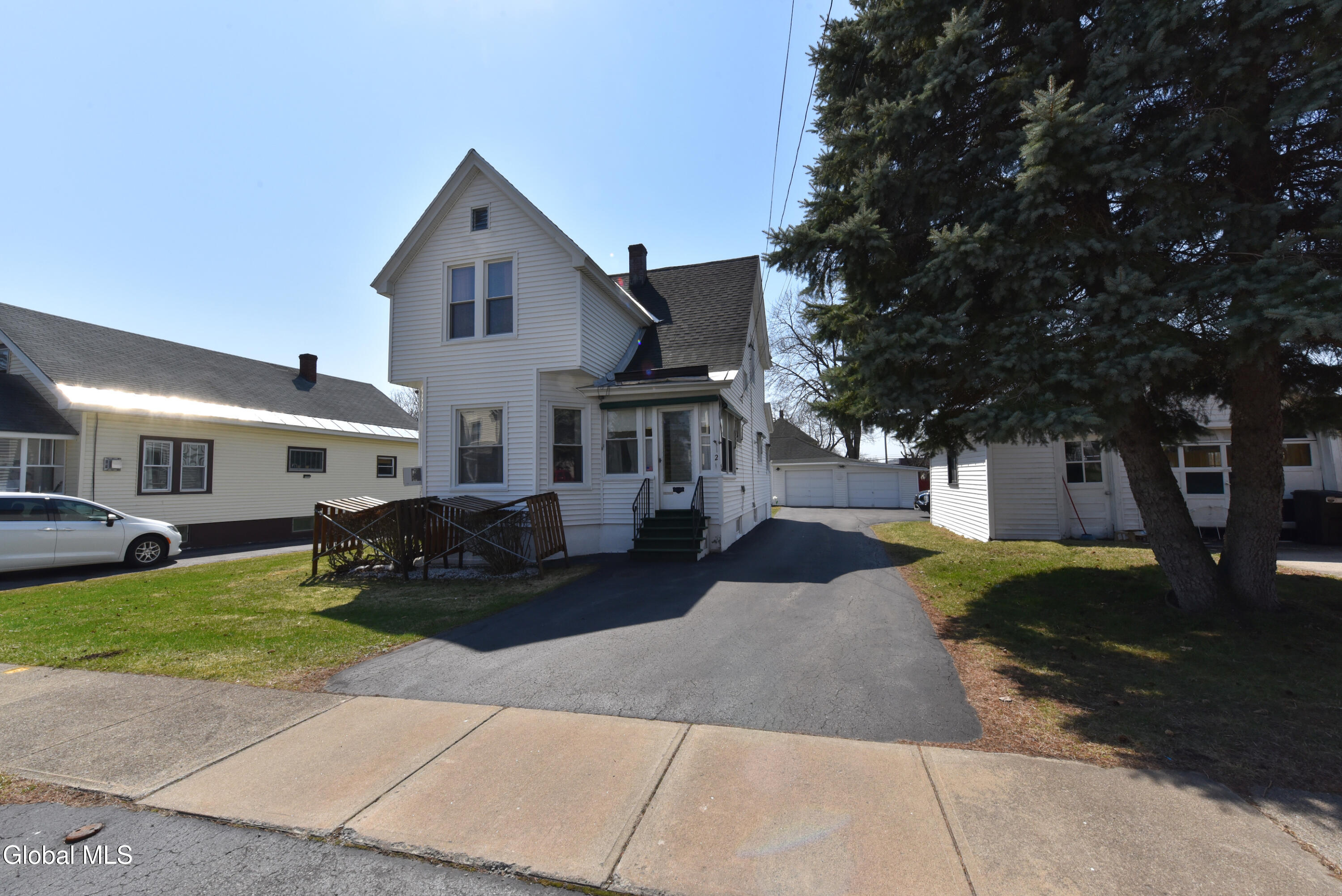 2 E Decker Street Johnstown NY 12095