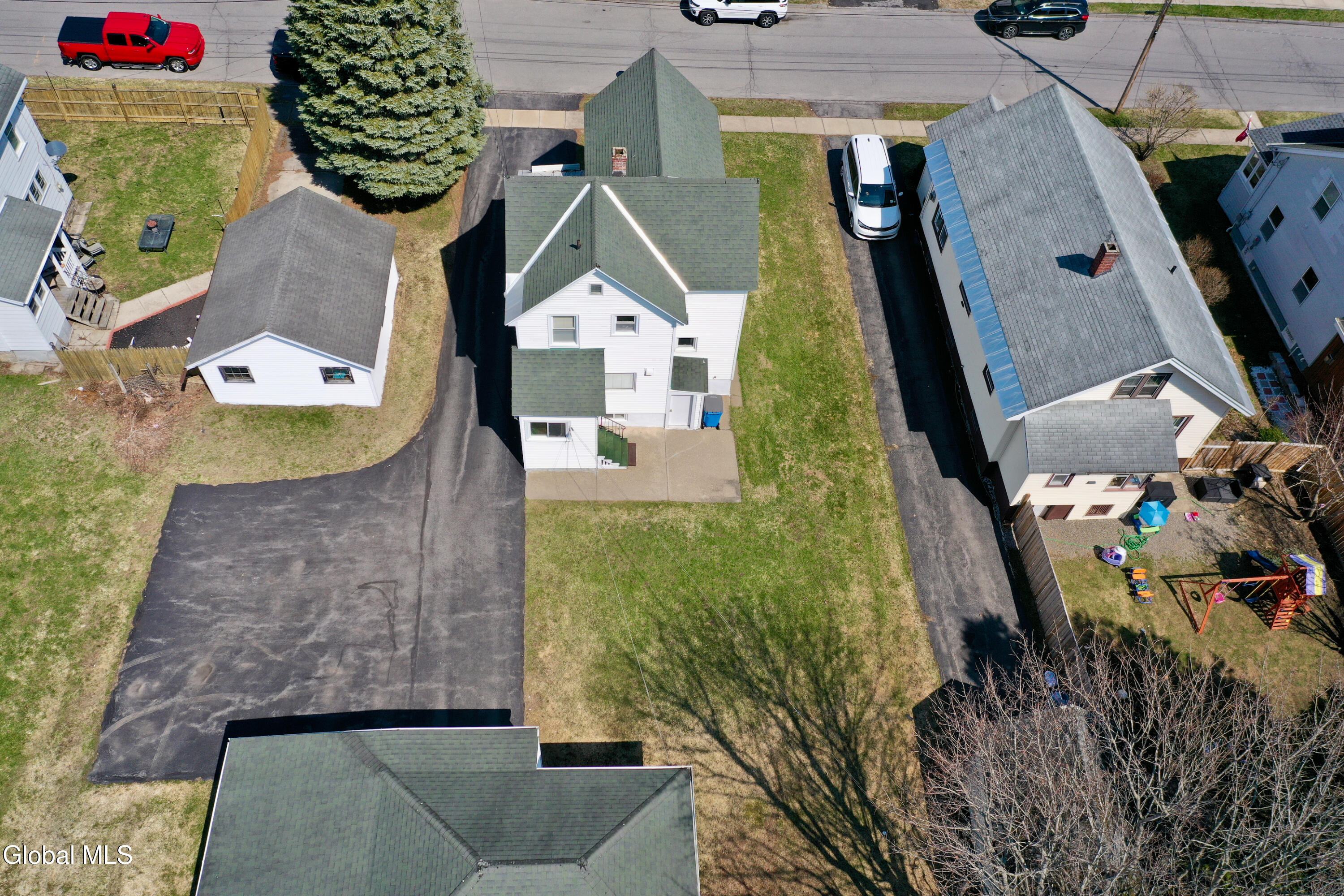 2 E Decker Street Johnstown NY 12095