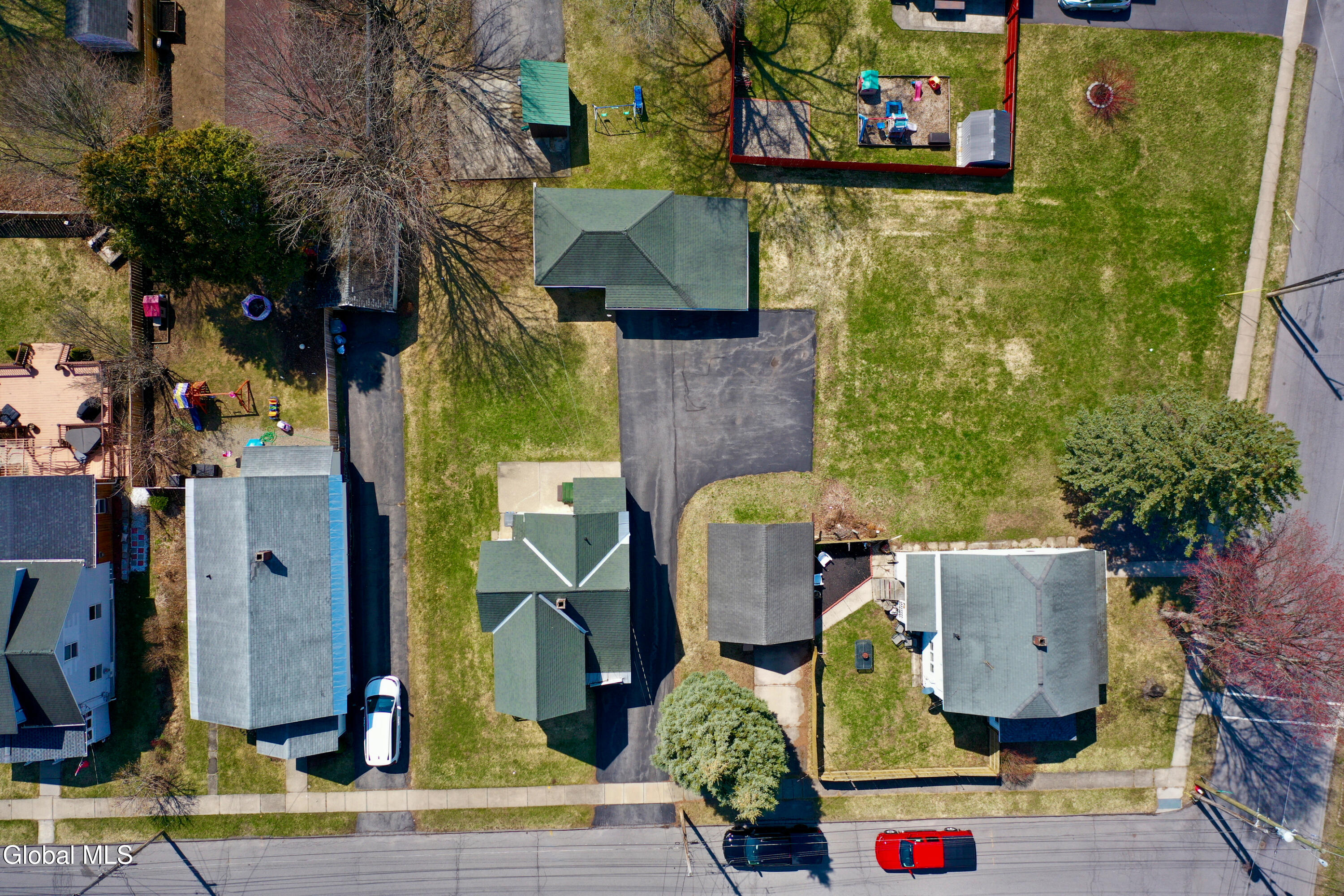 2 E Decker Street Johnstown NY 12095