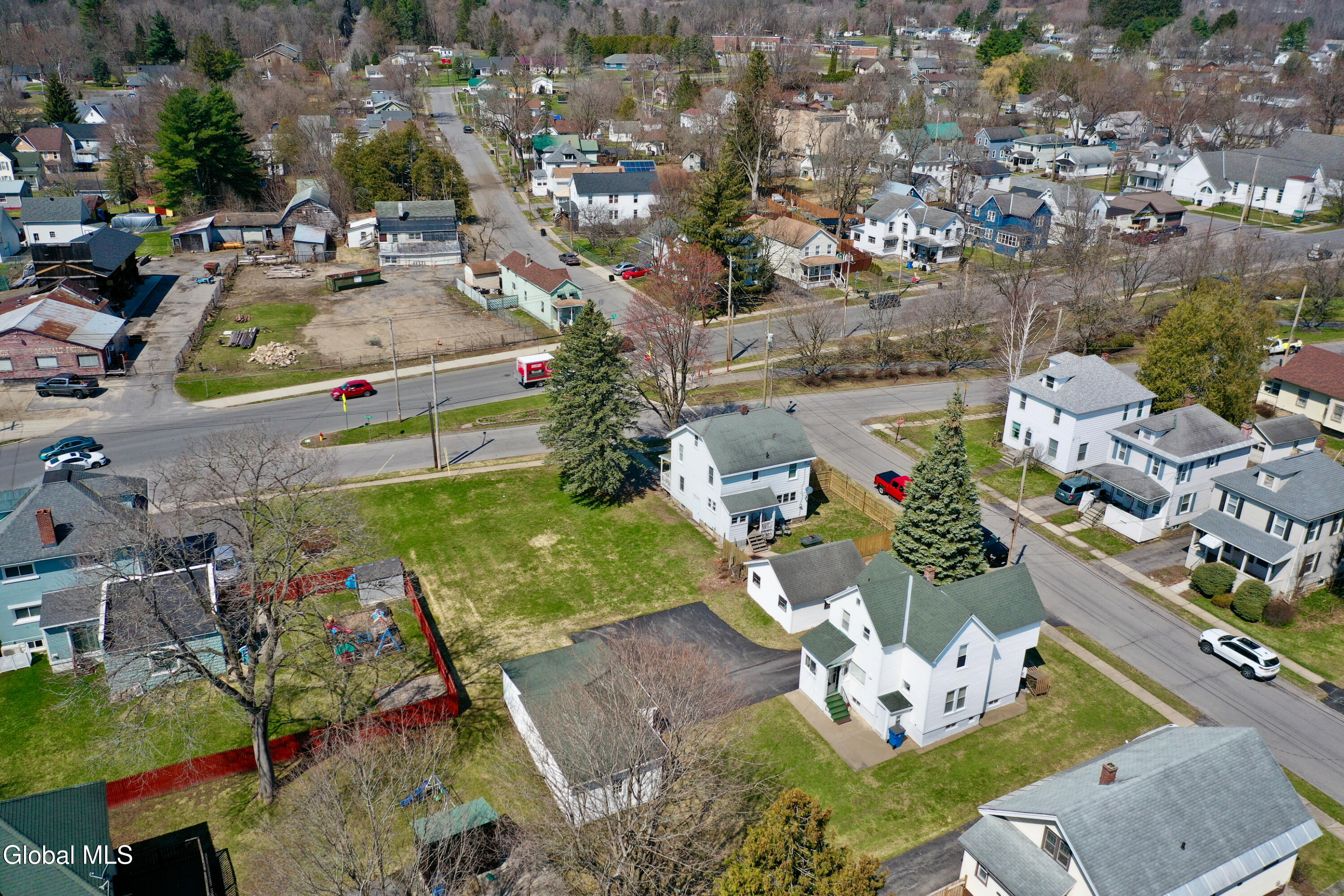 2 E Decker Street Johnstown NY 12095