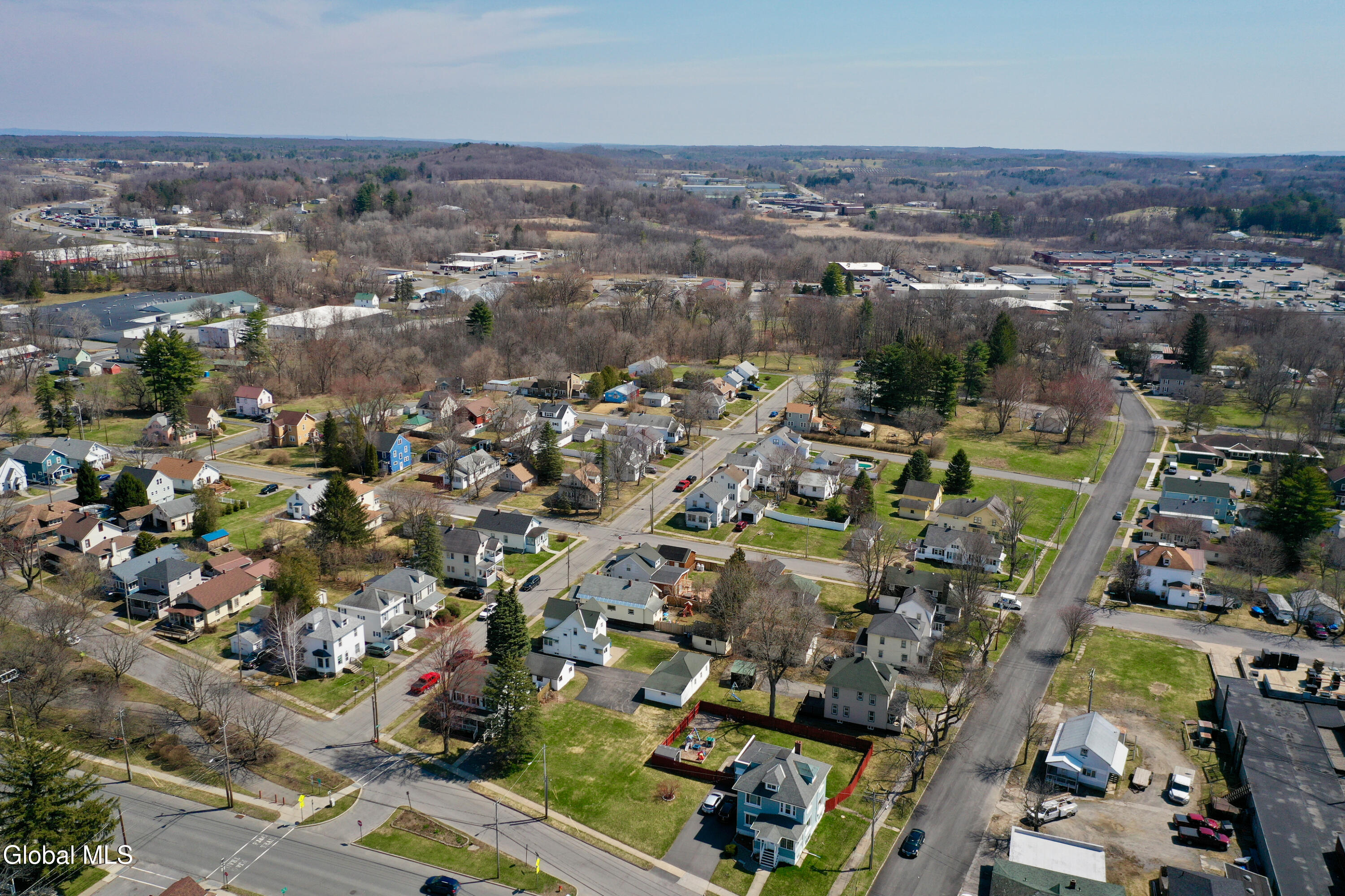 2 E Decker Street Johnstown NY 12095