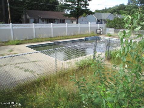 9 Robin Drive Warrensburg NY 12885