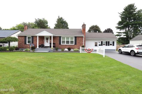5 Carolyn Lane Glenville NY 12302