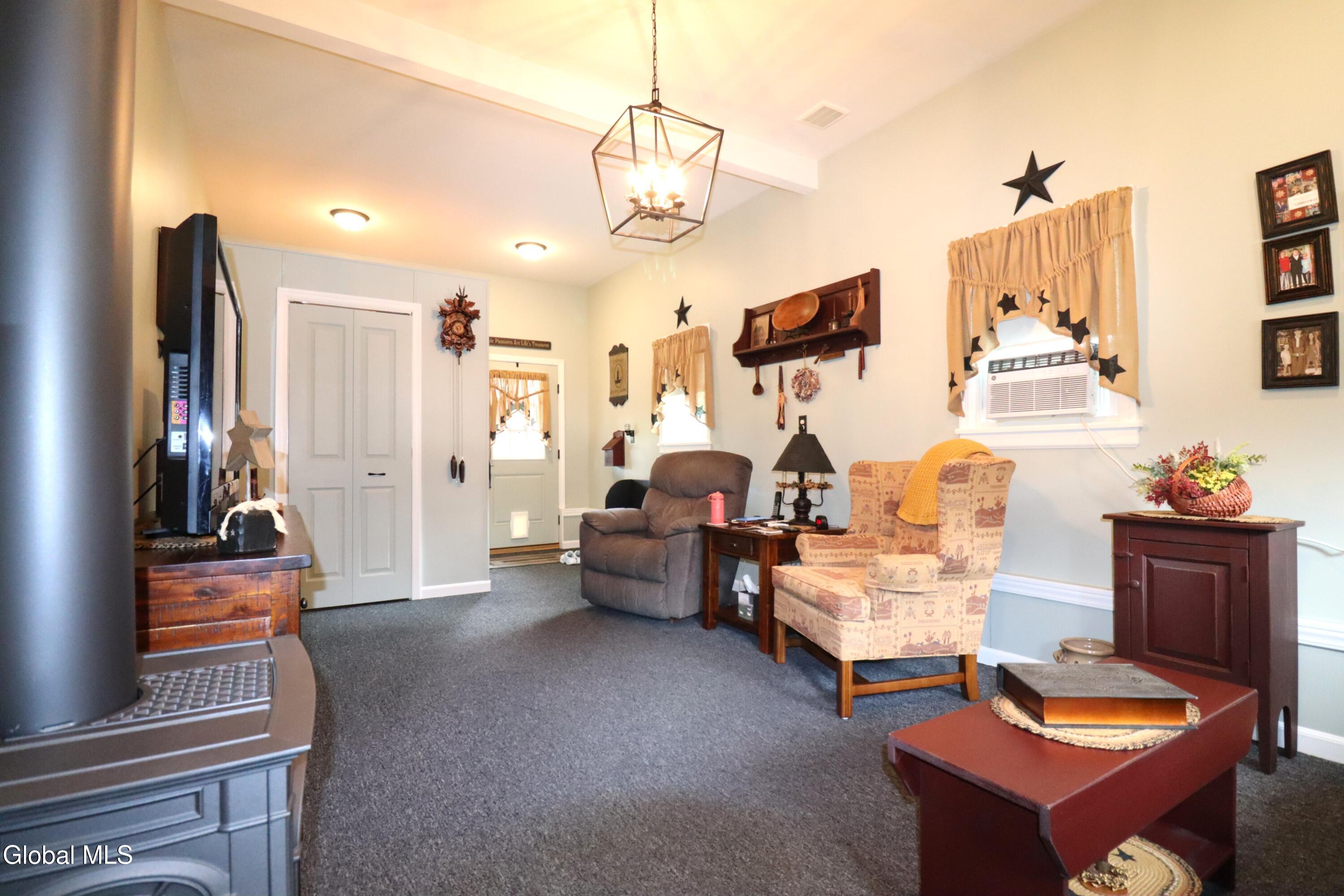 5 Carolyn Lane Glenville NY 12302