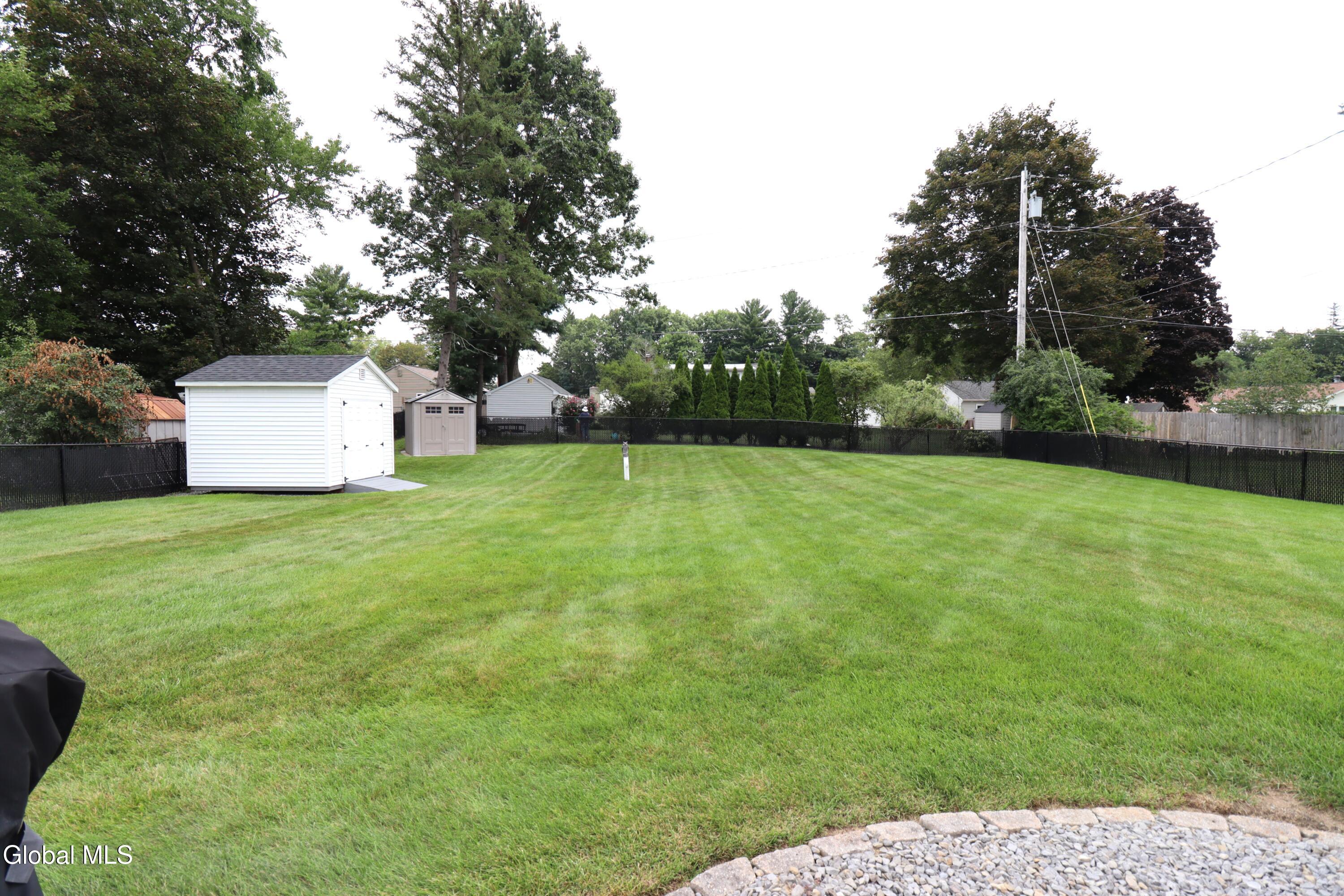 5 Carolyn Lane Glenville NY 12302