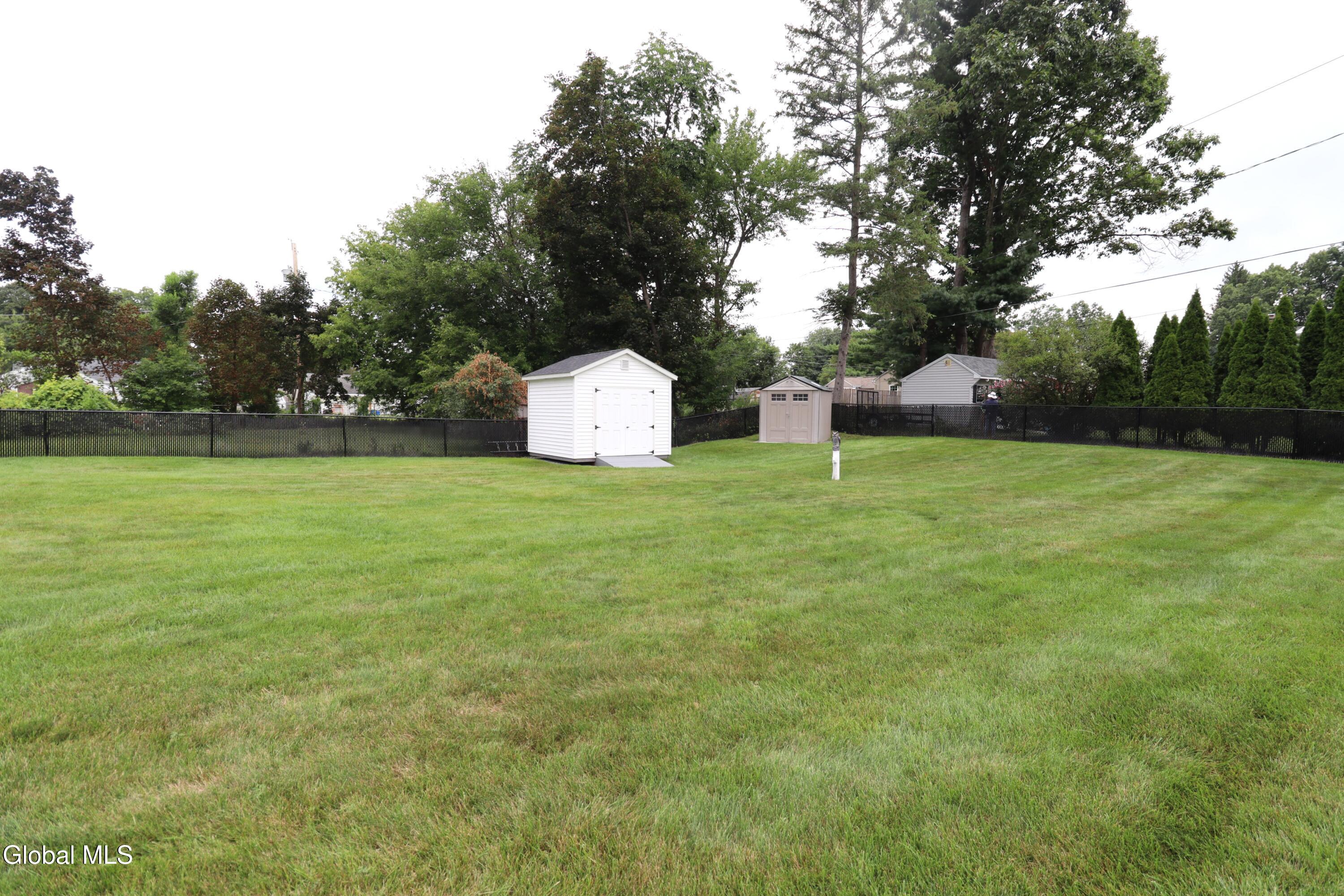 5 Carolyn Lane Glenville NY 12302