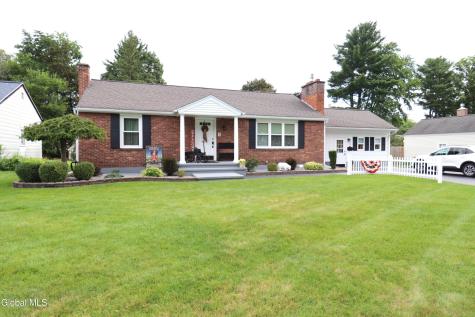 5 Carolyn Lane Glenville NY 12302