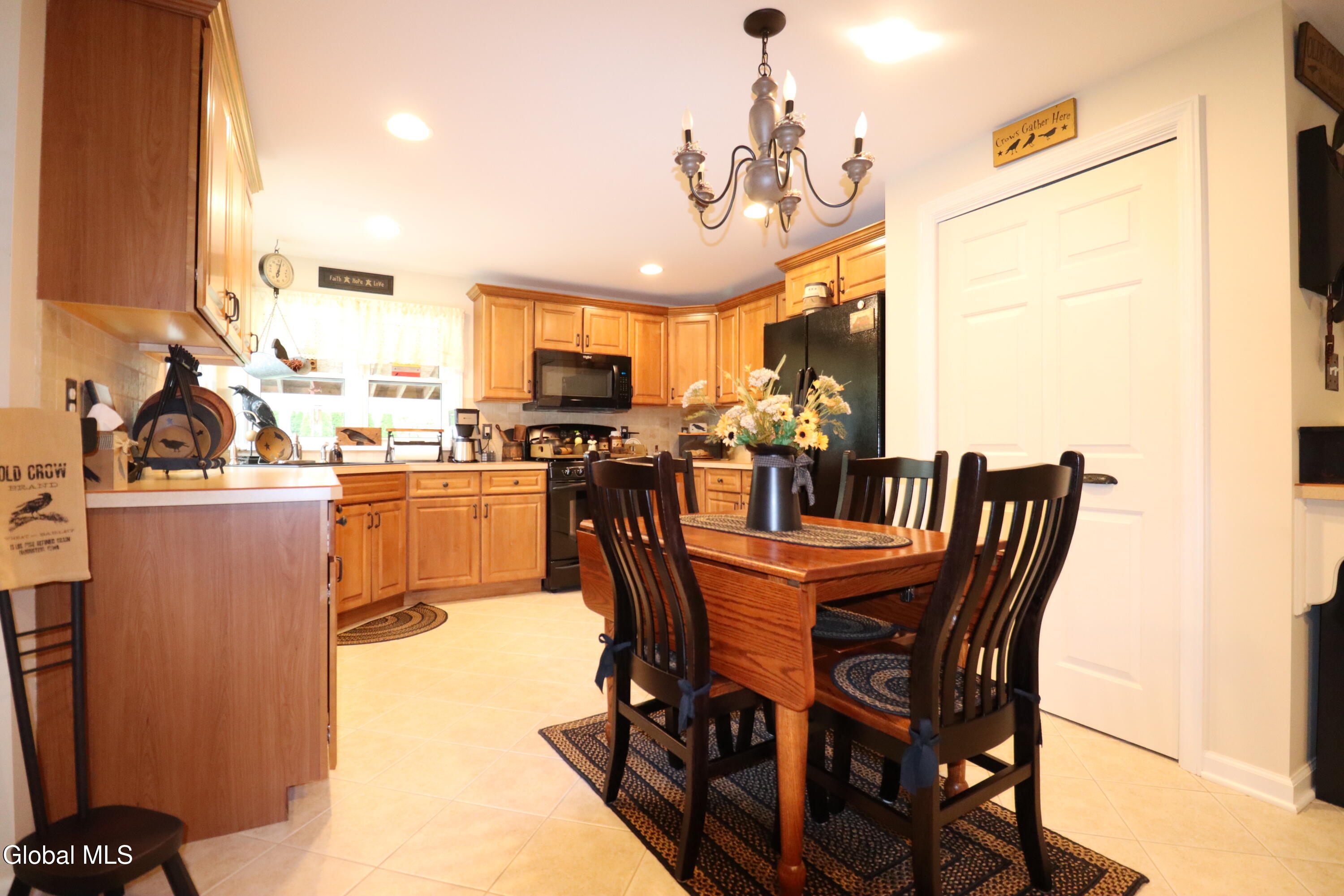 5 Carolyn Lane Glenville NY 12302