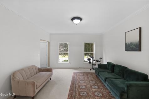 41 Dyke Road Latham NY 12110