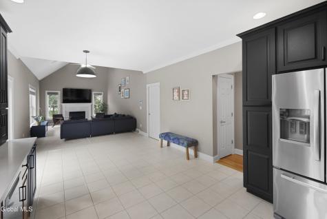 41 Dyke Road Latham NY 12110