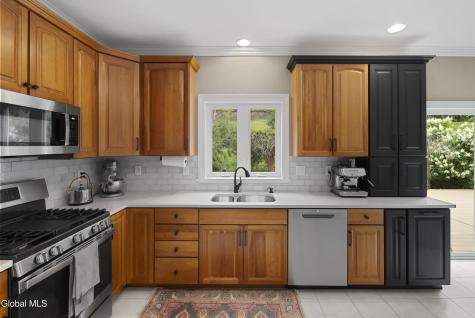 41 Dyke Road Latham NY 12110