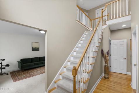 41 Dyke Road Latham NY 12110