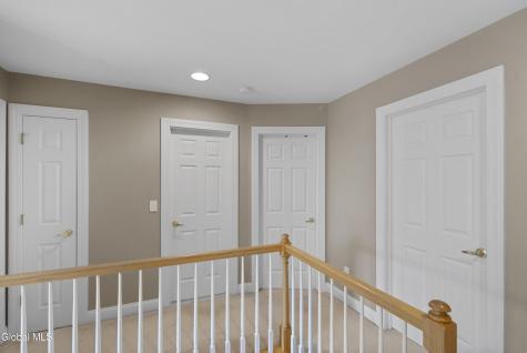 41 Dyke Road Latham NY 12110