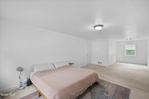 41 Dyke Road Latham NY 12110
