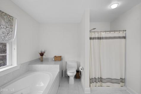 41 Dyke Road Latham NY 12110