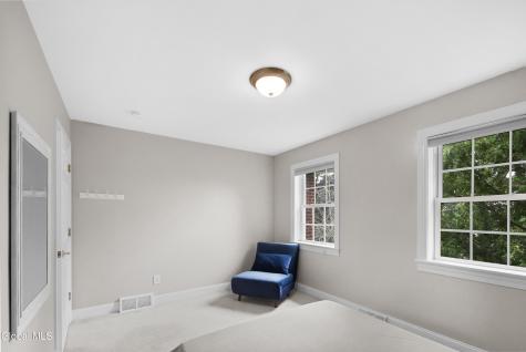 41 Dyke Road Latham NY 12110