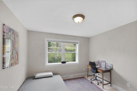 41 Dyke Road Latham NY 12110