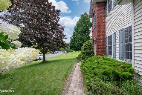 41 Dyke Road Latham NY 12110