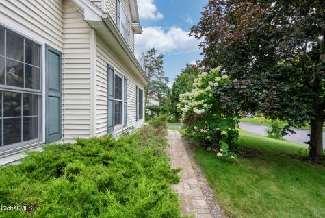 41 Dyke Road Latham NY 12110