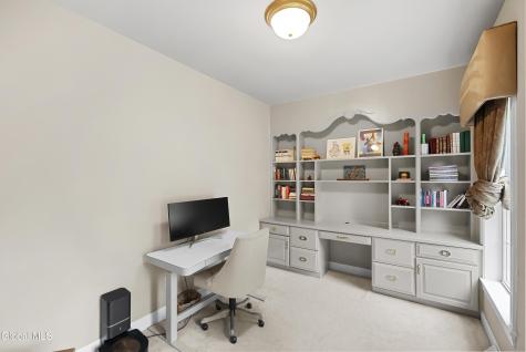 41 Dyke Road Latham NY 12110