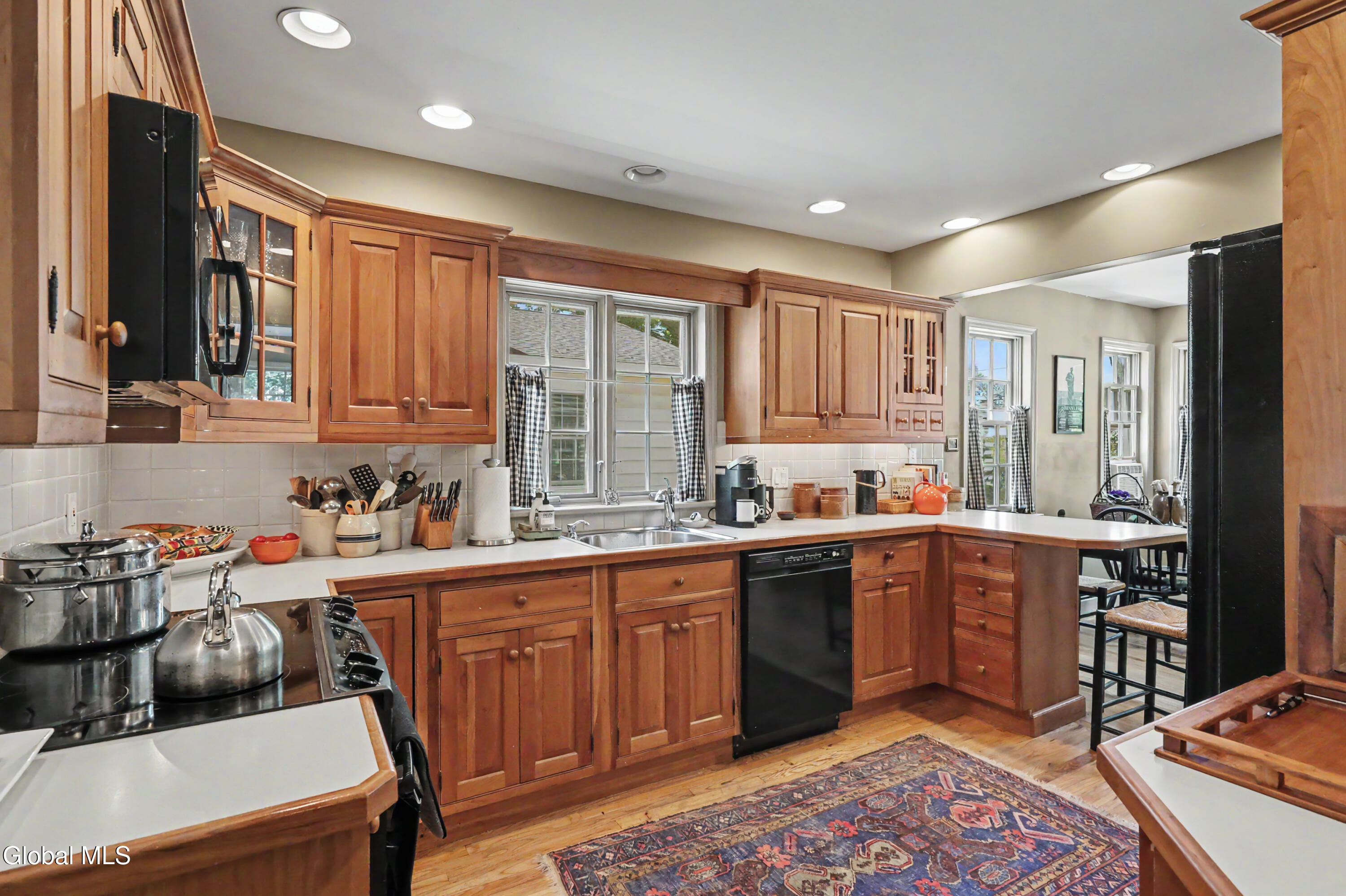 1377 Clifton Park Road Niskayuna NY 12309