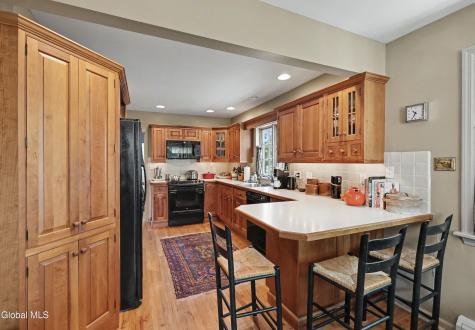 1377 Clifton Park Road Niskayuna NY 12309