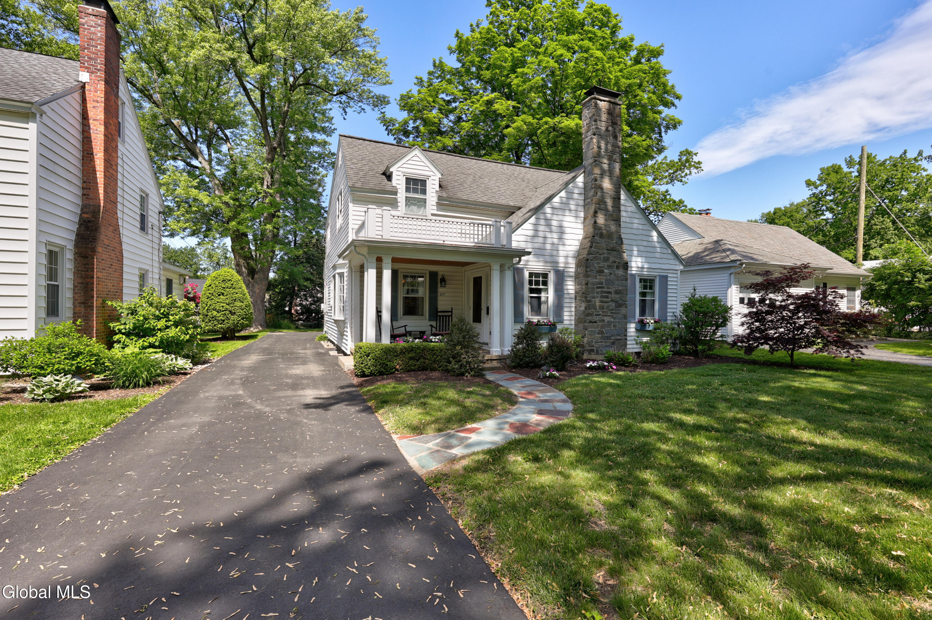 1377 Clifton Park Road Niskayuna NY 12309