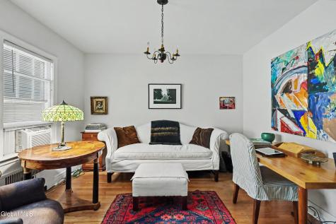 1377 Clifton Park Road Niskayuna NY 12309