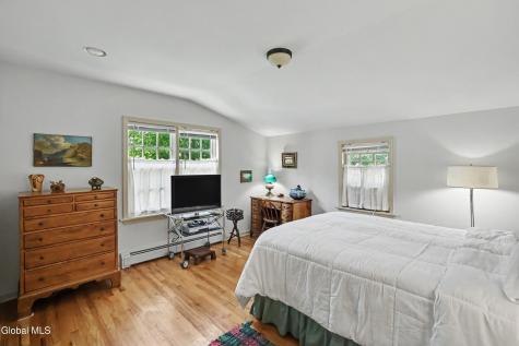 1377 Clifton Park Road Niskayuna NY 12309