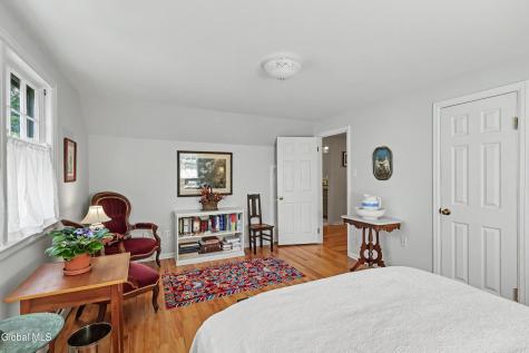 1377 Clifton Park Road Niskayuna NY 12309