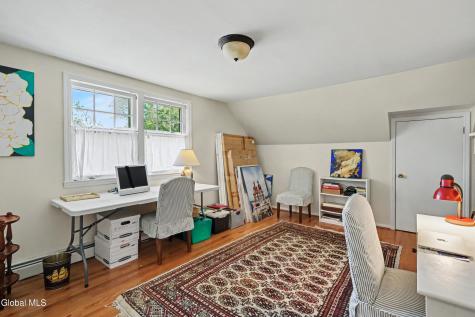 1377 Clifton Park Road Niskayuna NY 12309