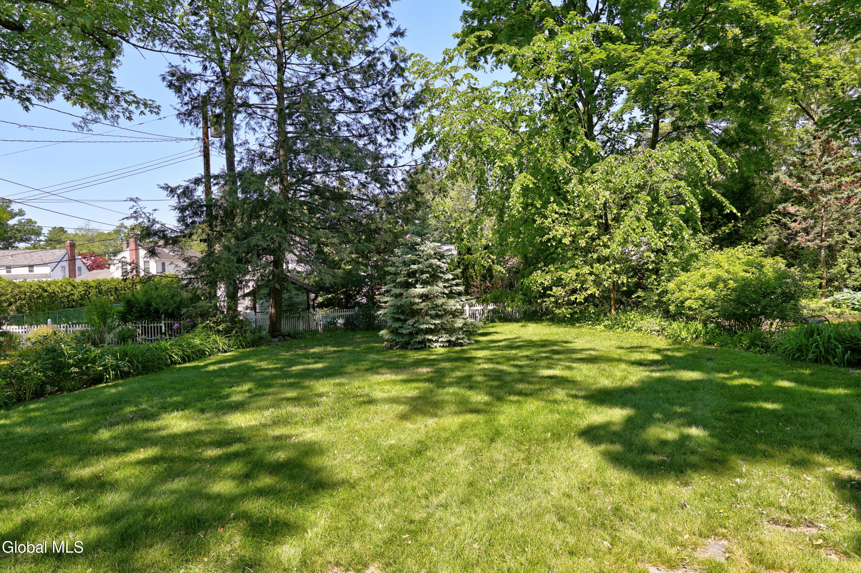 1377 Clifton Park Road Niskayuna NY 12309
